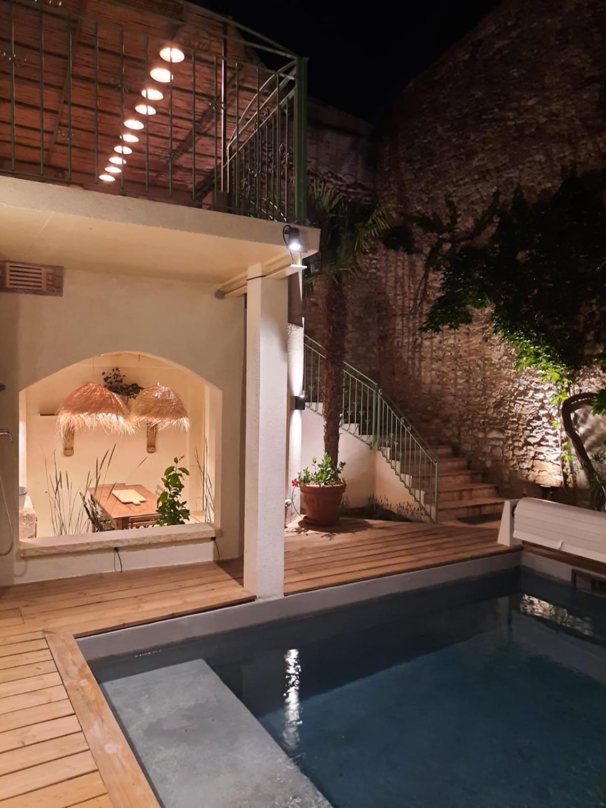 Drome Provencale Maison Familiale Calme Dans Village Valréas Εξωτερικό φωτογραφία